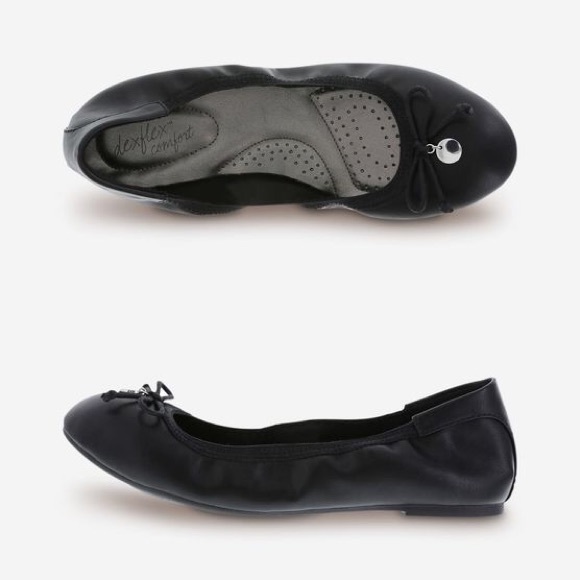 Shoes - Black Ballet Flats